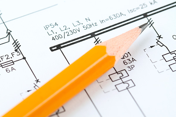 calculos-diseno-electrico Lápiz y plano para cáculos electricos